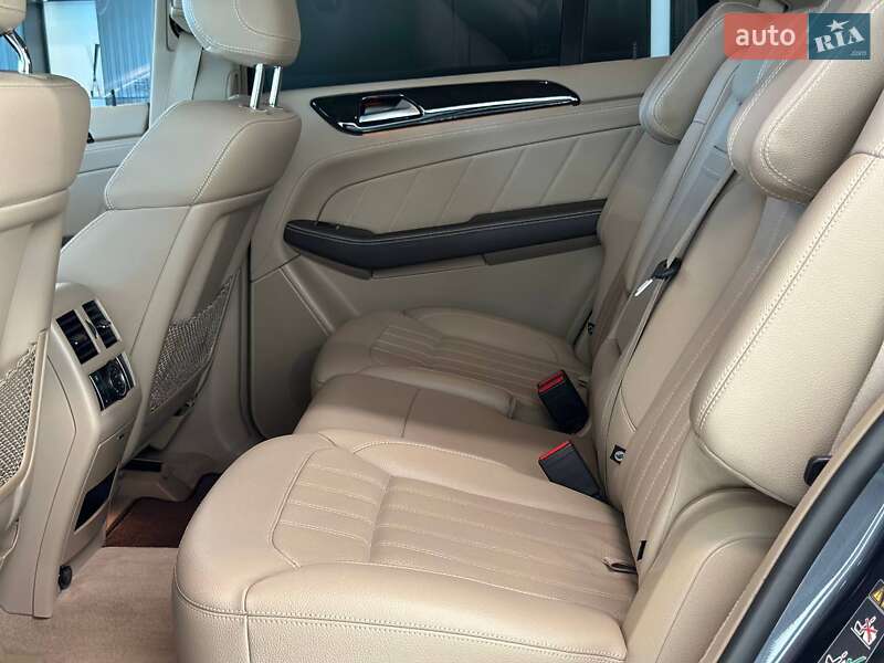 Внедорожник / Кроссовер Mercedes-Benz GL-Class 2014 в Львове фото 36 Внедорожник / Кроссовер Mercedes-Benz GL-Class 2014 в Львове