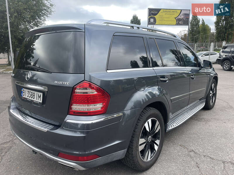 Позашляховик / Кросовер Mercedes-Benz GL-Class 2011 в Кременчуці фото 6 Позашляховик / Кросовер Mercedes-Benz GL-Class 2011 в Кременчуці