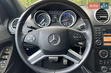 Внедорожник / Кроссовер Mercedes-Benz GL-Class 2012 в 