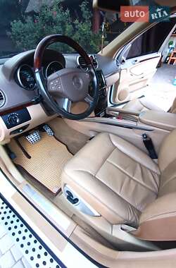 Позашляховик / Кросовер Mercedes-Benz GL-Class 2007 в 