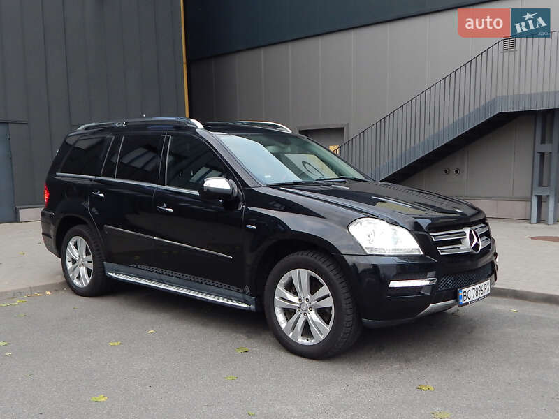 Внедорожник / Кроссовер Mercedes-Benz GL-Class 2010 в Киеве