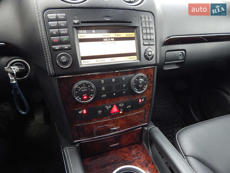 Внедорожник / Кроссовер Mercedes-Benz GL-Class 2010 в Киеве