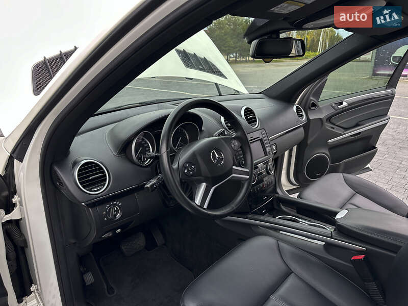 Позашляховик / Кросовер Mercedes-Benz GL-Class 2011 в Самборі фото 62 Позашляховик / Кросовер Mercedes-Benz GL-Class 2011 в Самборі