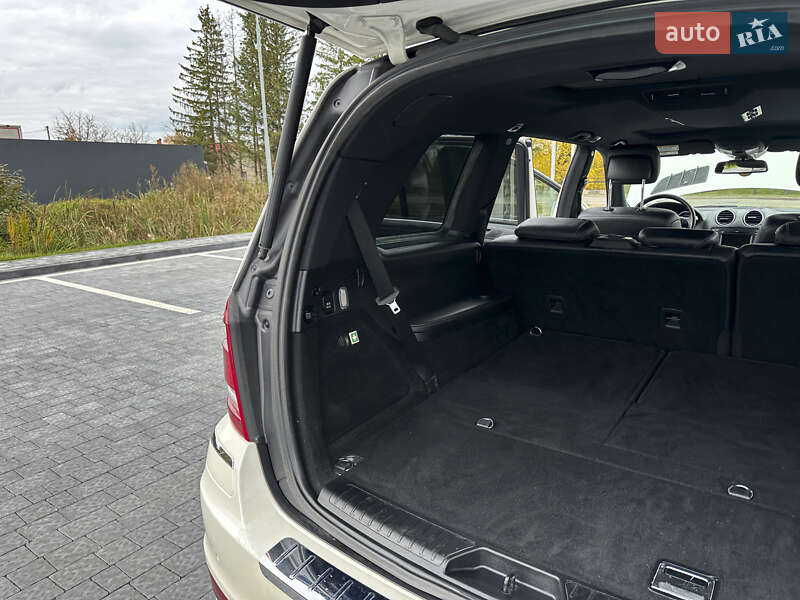 Позашляховик / Кросовер Mercedes-Benz GL-Class 2011 в Самборі фото 84 Позашляховик / Кросовер Mercedes-Benz GL-Class 2011 в Самборі