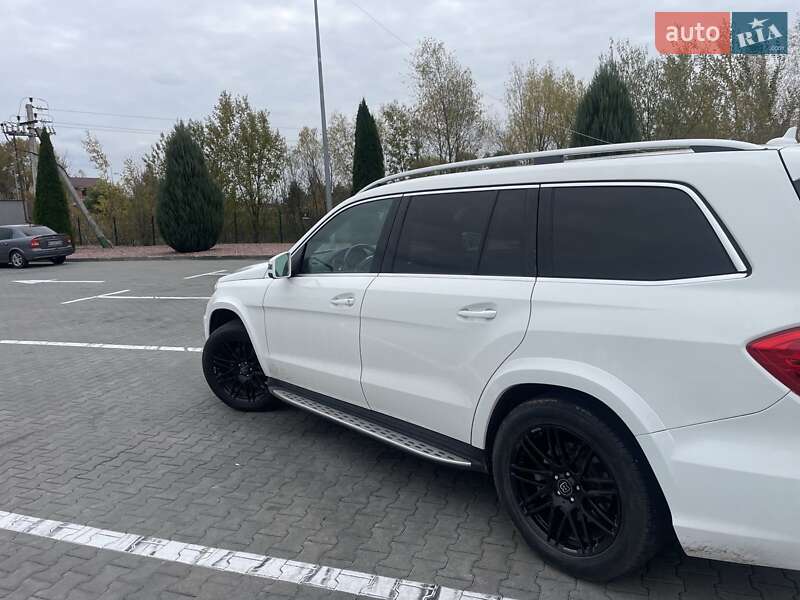 Внедорожник / Кроссовер Mercedes-Benz GL-Class 2015 в Житомире