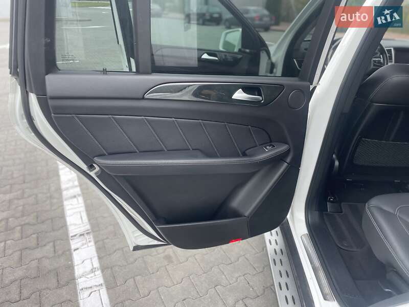 Внедорожник / Кроссовер Mercedes-Benz GL-Class 2015 в Житомире