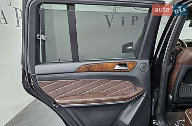 Позашляховик / Кросовер Mercedes-Benz GL-Class 2013 в  фото 14 Позашляховик / Кросовер Mercedes-Benz GL-Class 2013 в