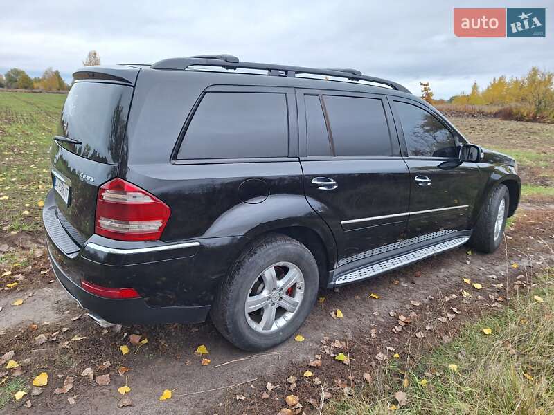 Внедорожник / Кроссовер Mercedes-Benz GL-Class 2008 в Броварах фото 3 Внедорожник / Кроссовер Mercedes-Benz GL-Class 2008 в Броварах