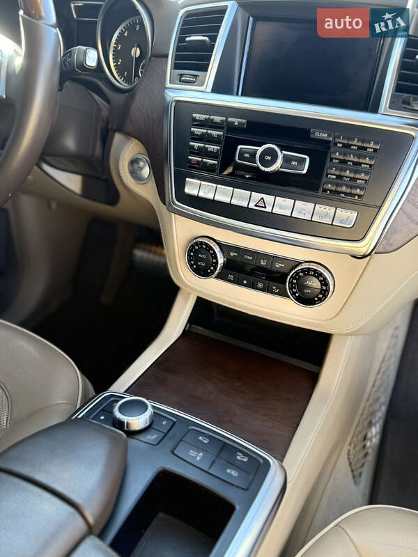 Внедорожник / Кроссовер Mercedes-Benz GL-Class 2013 в Одессе фото 23 Внедорожник / Кроссовер Mercedes-Benz GL-Class 2013 в Одессе