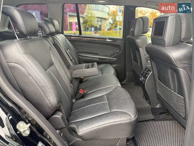 Внедорожник / Кроссовер Mercedes-Benz GL-Class 2007 в Киеве фото 13 Внедорожник / Кроссовер Mercedes-Benz GL-Class 2007 в Киеве