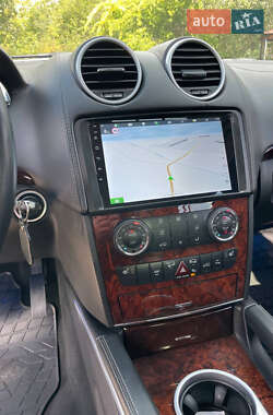Внедорожник / Кроссовер Mercedes-Benz GL-Class 2010 в 