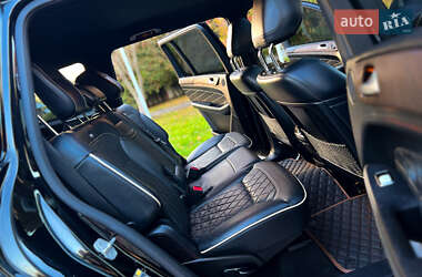 Позашляховик / Кросовер Mercedes-Benz GL-Class 2015 в  фото 11 Позашляховик / Кросовер Mercedes-Benz GL-Class 2015 в