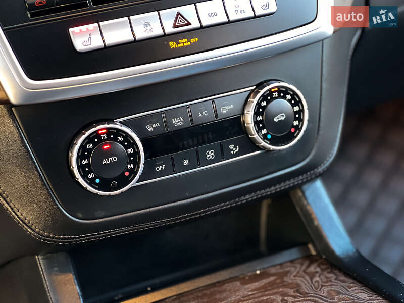 Позашляховик / Кросовер Mercedes-Benz GL-Class 2015 в Хмельницькому фото 16 Позашляховик / Кросовер Mercedes-Benz GL-Class 2015 в Хмельницькому