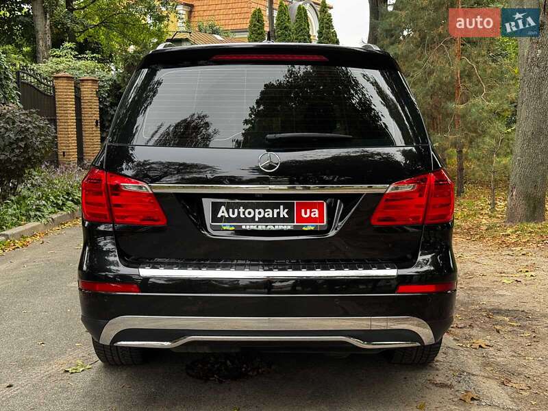 Позашляховик / Кросовер Mercedes-Benz GL-Class 2015 в Києві