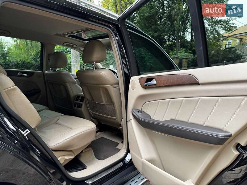 Позашляховик / Кросовер Mercedes-Benz GL-Class 2015 в Києві