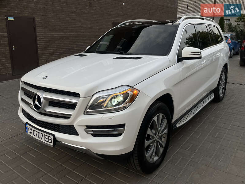 Mercedes-Benz GL-Class 2014 Mercedes-Benz GL-Class 2014