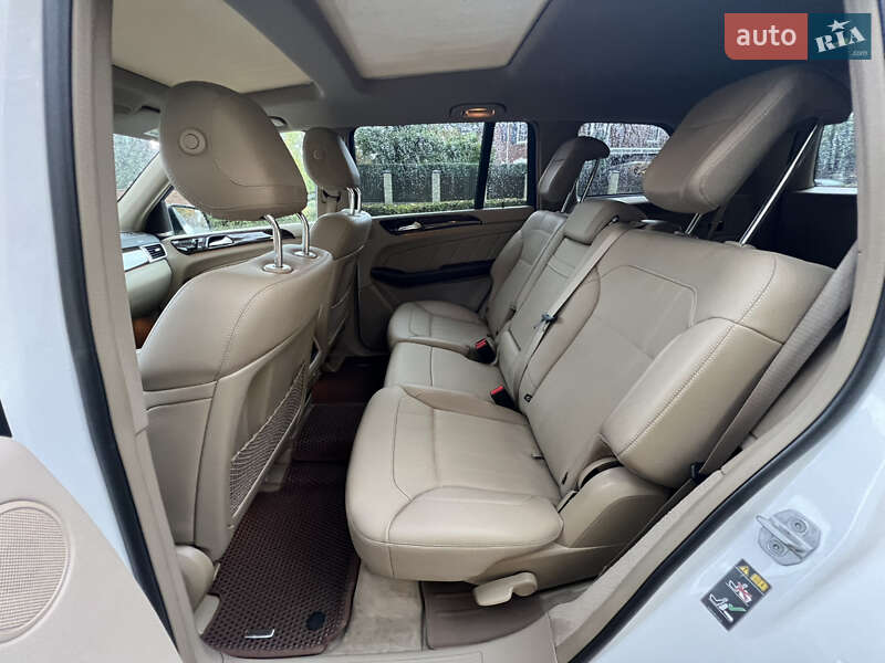 Внедорожник / Кроссовер Mercedes-Benz GL-Class 2014 в Киеве фото 27 Внедорожник / Кроссовер Mercedes-Benz GL-Class 2014 в Киеве