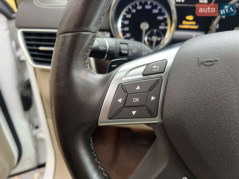 Внедорожник / Кроссовер Mercedes-Benz GL-Class 2014 в Киеве фото 32 Внедорожник / Кроссовер Mercedes-Benz GL-Class 2014 в Киеве