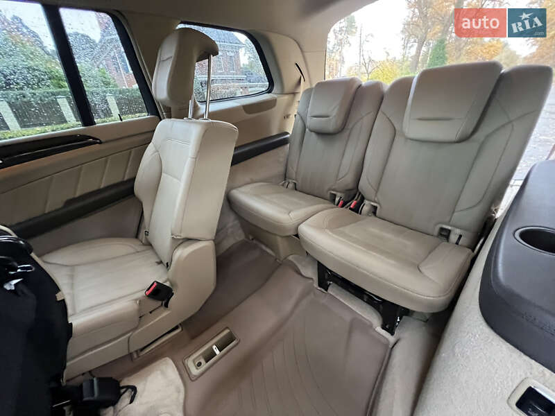 Внедорожник / Кроссовер Mercedes-Benz GL-Class 2014 в Киеве фото 47 Внедорожник / Кроссовер Mercedes-Benz GL-Class 2014 в Киеве