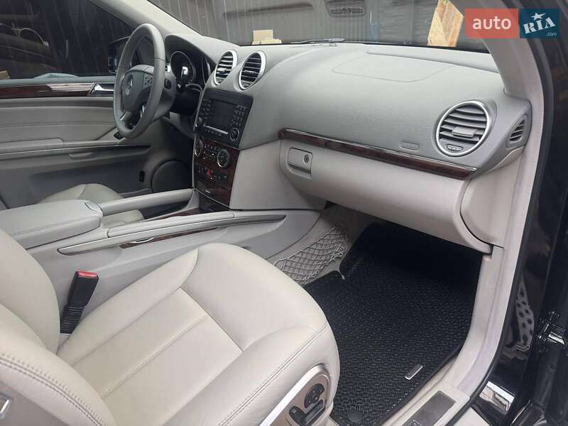 Позашляховик / Кросовер Mercedes-Benz GL-Class 2007 в Києві фото 12 Позашляховик / Кросовер Mercedes-Benz GL-Class 2007 в Києві
