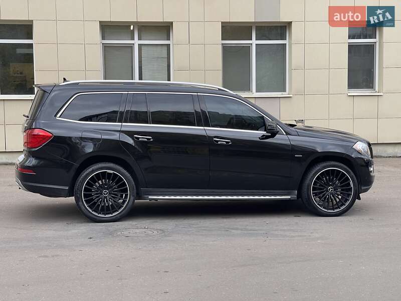 Позашляховик / Кросовер Mercedes-Benz GL-Class 2013 в Рівному фото 19 Позашляховик / Кросовер Mercedes-Benz GL-Class 2013 в Рівному