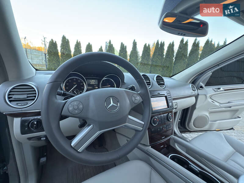 Позашляховик / Кросовер Mercedes-Benz GL-Class 2012 в Трускавці