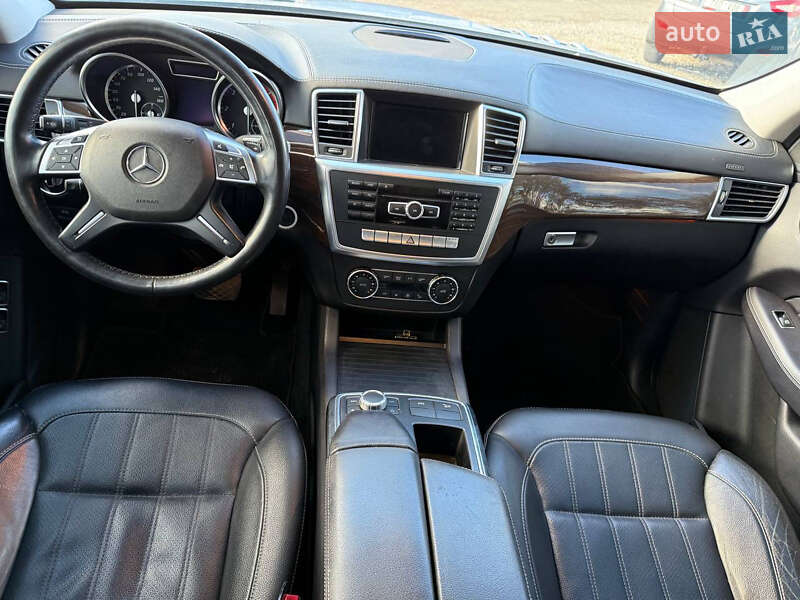 Внедорожник / Кроссовер Mercedes-Benz GL-Class 2014 в Коломые фото 30 Внедорожник / Кроссовер Mercedes-Benz GL-Class 2014 в Коломые