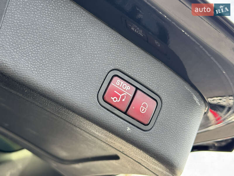 Внедорожник / Кроссовер Mercedes-Benz GL-Class 2014 в Львове фото 23 Внедорожник / Кроссовер Mercedes-Benz GL-Class 2014 в Львове