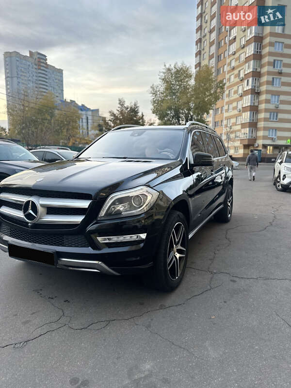 Внедорожник / Кроссовер Mercedes-Benz GL-Class 2013 в Киеве фото 14 Внедорожник / Кроссовер Mercedes-Benz GL-Class 2013 в Киеве
