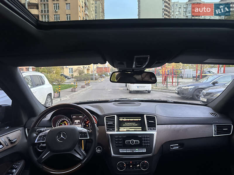 Внедорожник / Кроссовер Mercedes-Benz GL-Class 2013 в Киеве фото 19 Внедорожник / Кроссовер Mercedes-Benz GL-Class 2013 в Киеве