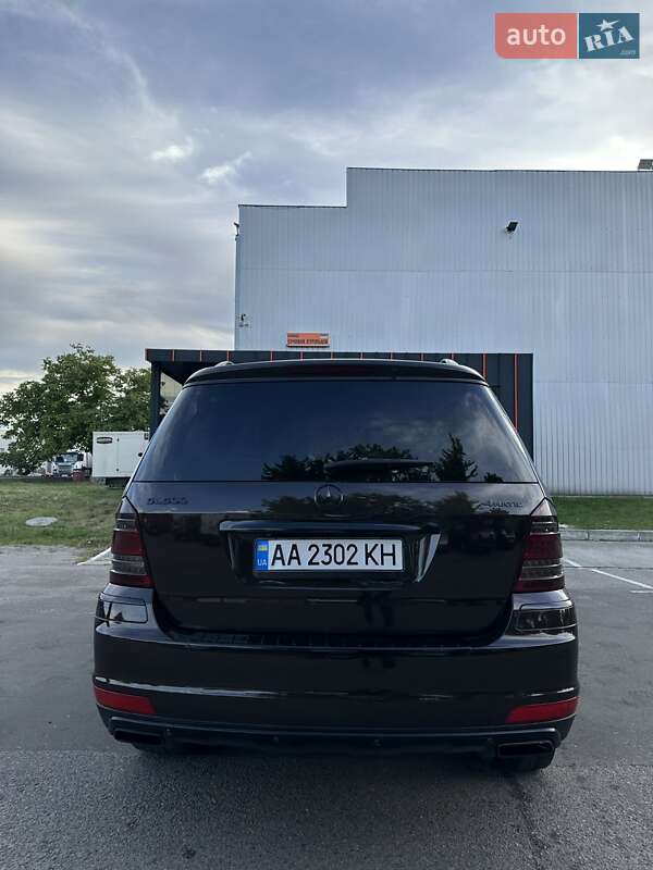 Позашляховик / Кросовер Mercedes-Benz GL-Class 2010 в Броварах