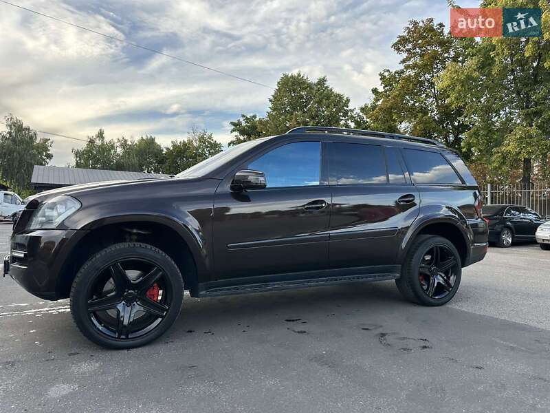 Позашляховик / Кросовер Mercedes-Benz GL-Class 2010 в Броварах