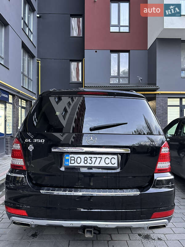 Внедорожник / Кроссовер Mercedes-Benz GL-Class 2012 в Тернополе