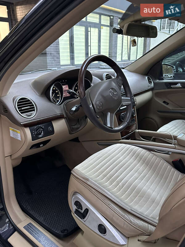 Внедорожник / Кроссовер Mercedes-Benz GL-Class 2012 в Тернополе