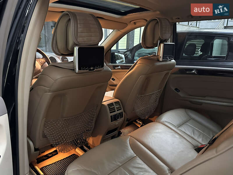 Внедорожник / Кроссовер Mercedes-Benz GL-Class 2012 в Тернополе