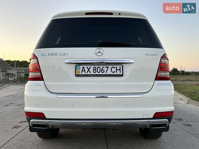 Позашляховик / Кросовер Mercedes-Benz GL-Class 2010 в Охтирці фото 5 Позашляховик / Кросовер Mercedes-Benz GL-Class 2010 в Охтирці