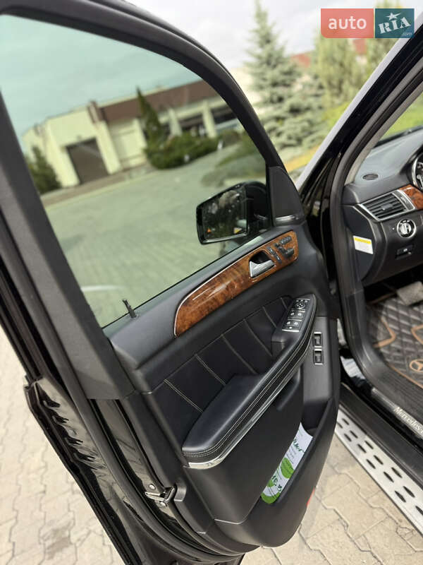 Позашляховик / Кросовер Mercedes-Benz GL-Class 2013 в Павлограді
