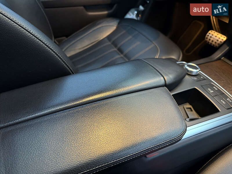 Позашляховик / Кросовер Mercedes-Benz GL-Class 2015 в Кременчуці фото 21 Позашляховик / Кросовер Mercedes-Benz GL-Class 2015 в Кременчуці