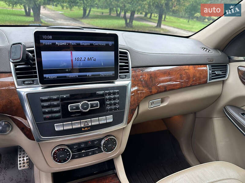 Внедорожник / Кроссовер Mercedes-Benz GL-Class 2013 в Ровно фото 28 Внедорожник / Кроссовер Mercedes-Benz GL-Class 2013 в Ровно