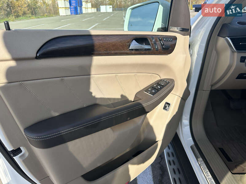 Внедорожник / Кроссовер Mercedes-Benz GL-Class 2015 в Кривом Роге