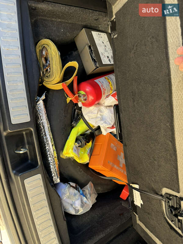 Позашляховик / Кросовер Mercedes-Benz GL-Class 2014 в Ужгороді