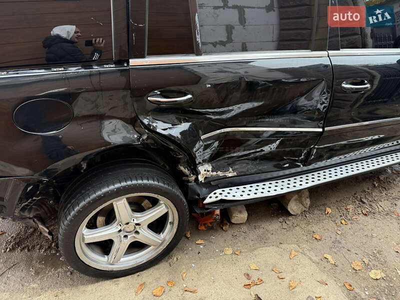 Внедорожник / Кроссовер Mercedes-Benz GL-Class 2008 в Одессе фото 3 Внедорожник / Кроссовер Mercedes-Benz GL-Class 2008 в Одессе