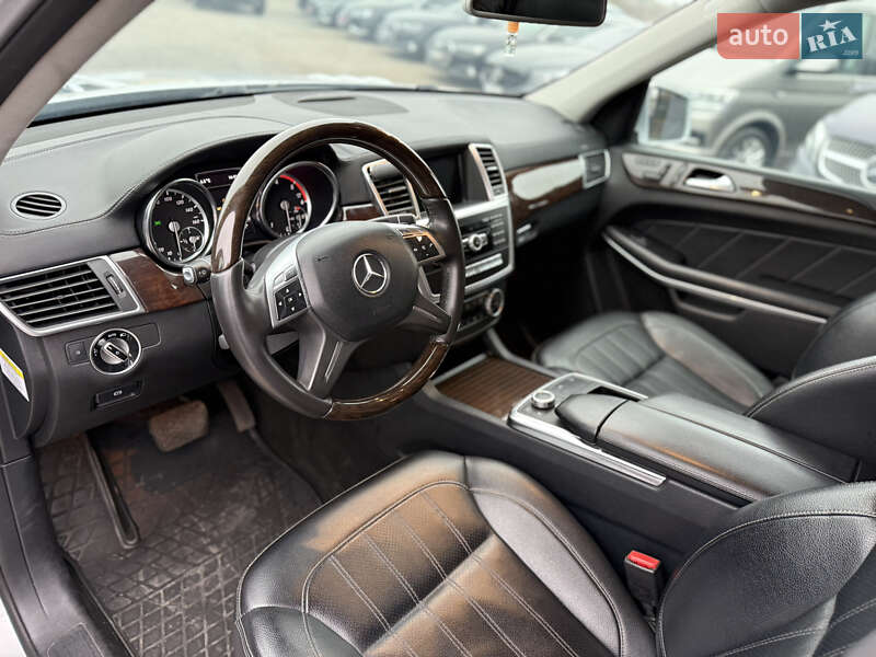 Внедорожник / Кроссовер Mercedes-Benz GL-Class 2013 в Ровно фото 12 Внедорожник / Кроссовер Mercedes-Benz GL-Class 2013 в Ровно