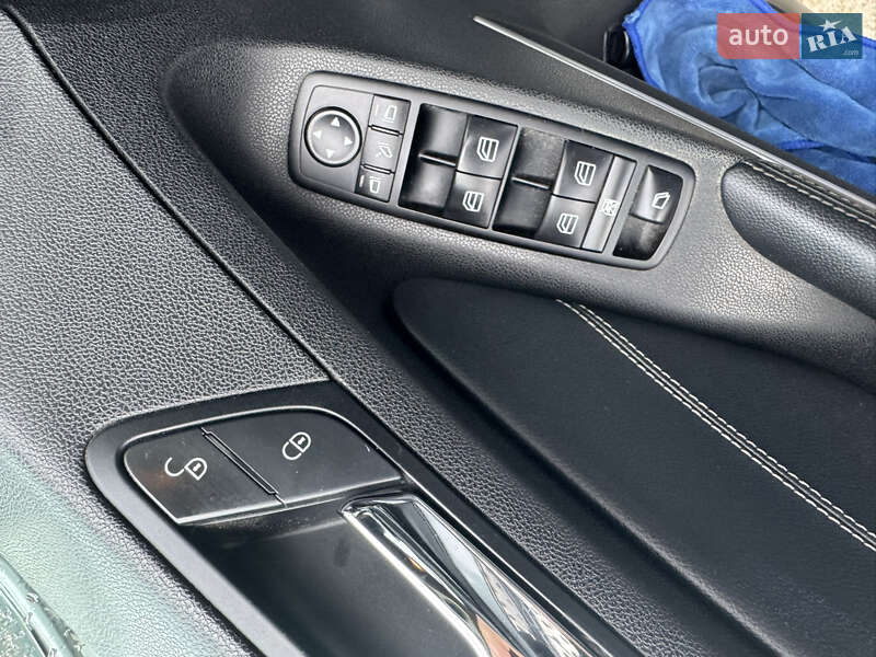 Позашляховик / Кросовер Mercedes-Benz GL-Class 2011 в Чернівцях