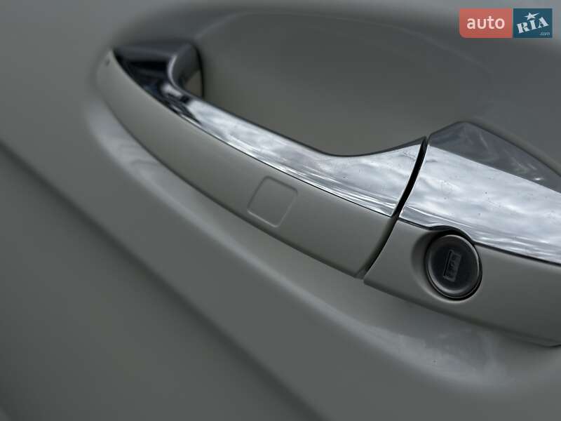 Позашляховик / Кросовер Mercedes-Benz GL-Class 2014 в Чернівцях фото 30 Позашляховик / Кросовер Mercedes-Benz GL-Class 2014 в Чернівцях