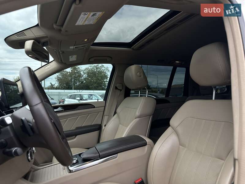 Позашляховик / Кросовер Mercedes-Benz GL-Class 2014 в Чернівцях фото 40 Позашляховик / Кросовер Mercedes-Benz GL-Class 2014 в Чернівцях