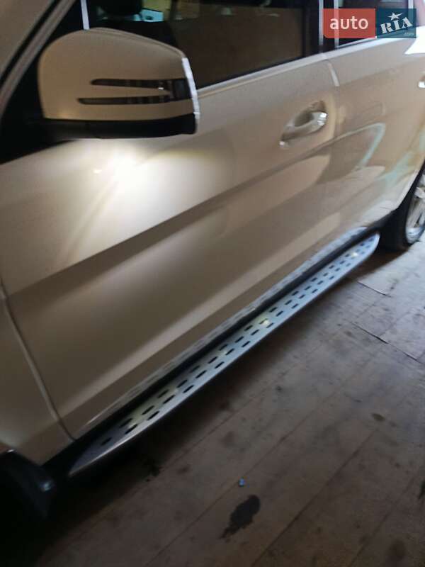 Внедорожник / Кроссовер Mercedes-Benz GL-Class 2015 в Сумах