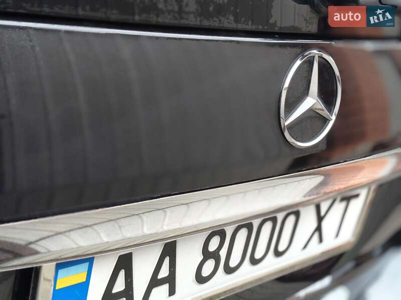 Внедорожник / Кроссовер Mercedes-Benz GL-Class 2011 в Киеве фото 3 Внедорожник / Кроссовер Mercedes-Benz GL-Class 2011 в Киеве