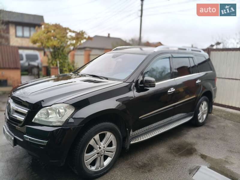 Внедорожник / Кроссовер Mercedes-Benz GL-Class 2011 в Киеве фото 12 Внедорожник / Кроссовер Mercedes-Benz GL-Class 2011 в Киеве