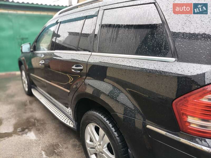 Внедорожник / Кроссовер Mercedes-Benz GL-Class 2011 в Киеве фото 14 Внедорожник / Кроссовер Mercedes-Benz GL-Class 2011 в Киеве